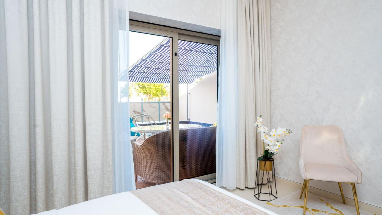 Exclusive Retreat Globalstay'S New 3Br Townhouse With Private Pool Dubai Exterior foto